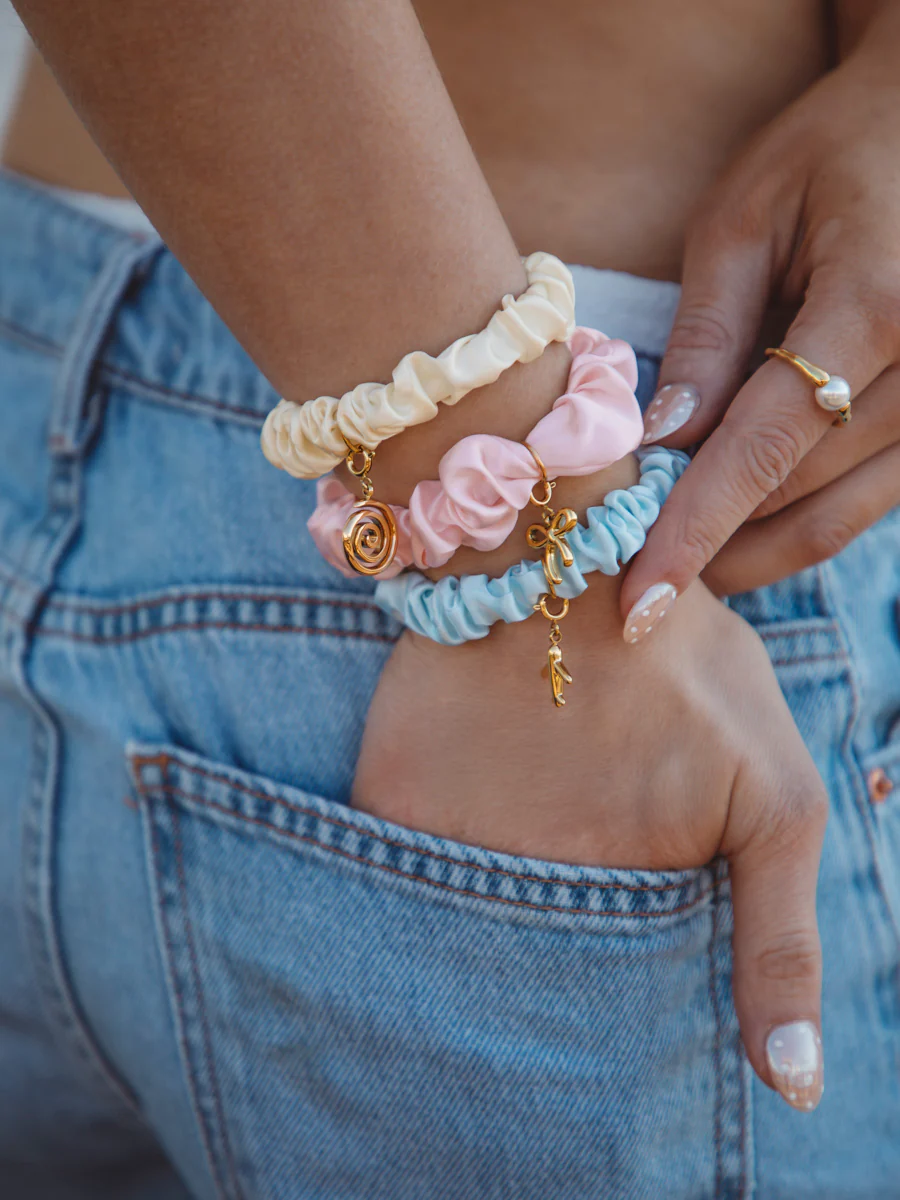 Blissful Pure Silk Scrunchie Cream White - Image 6