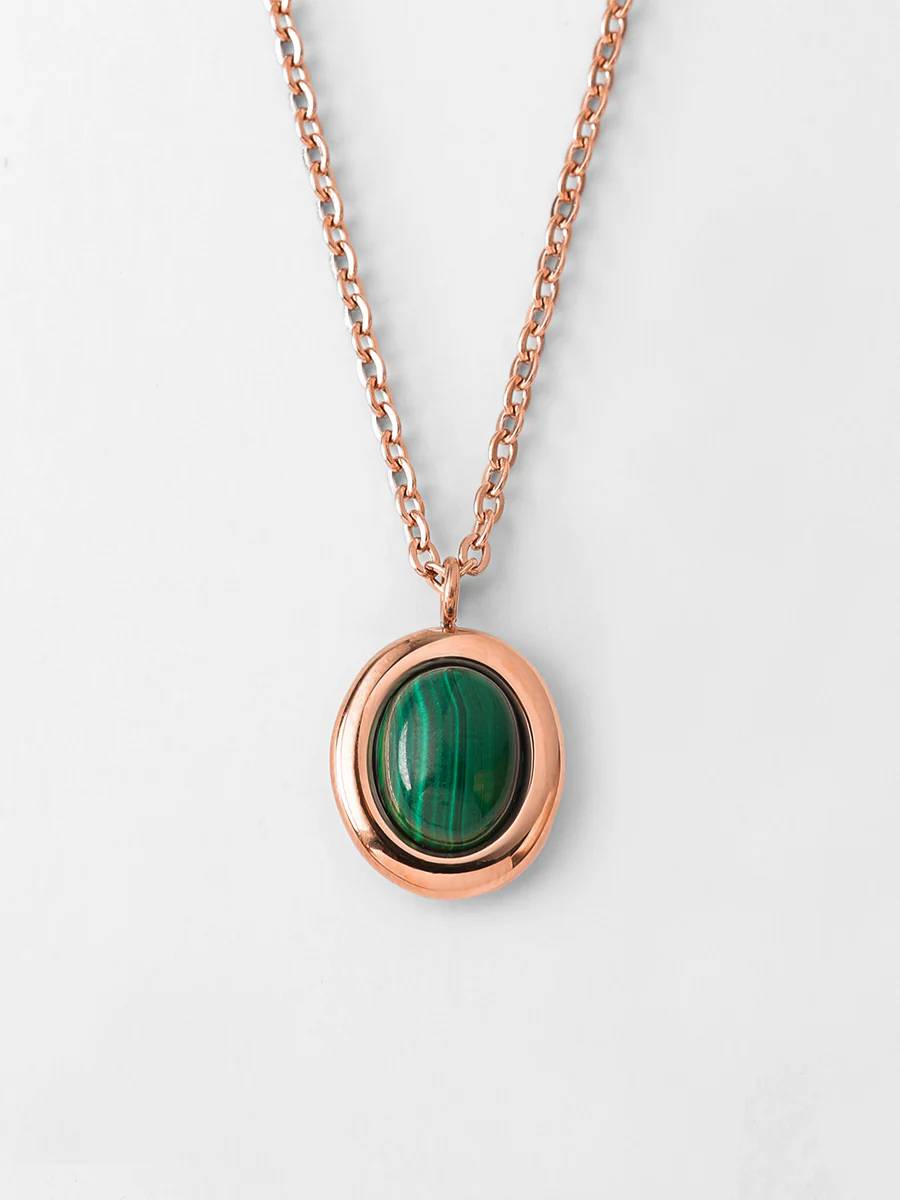 Chasing Starlight Dark Green Kette - Image 9