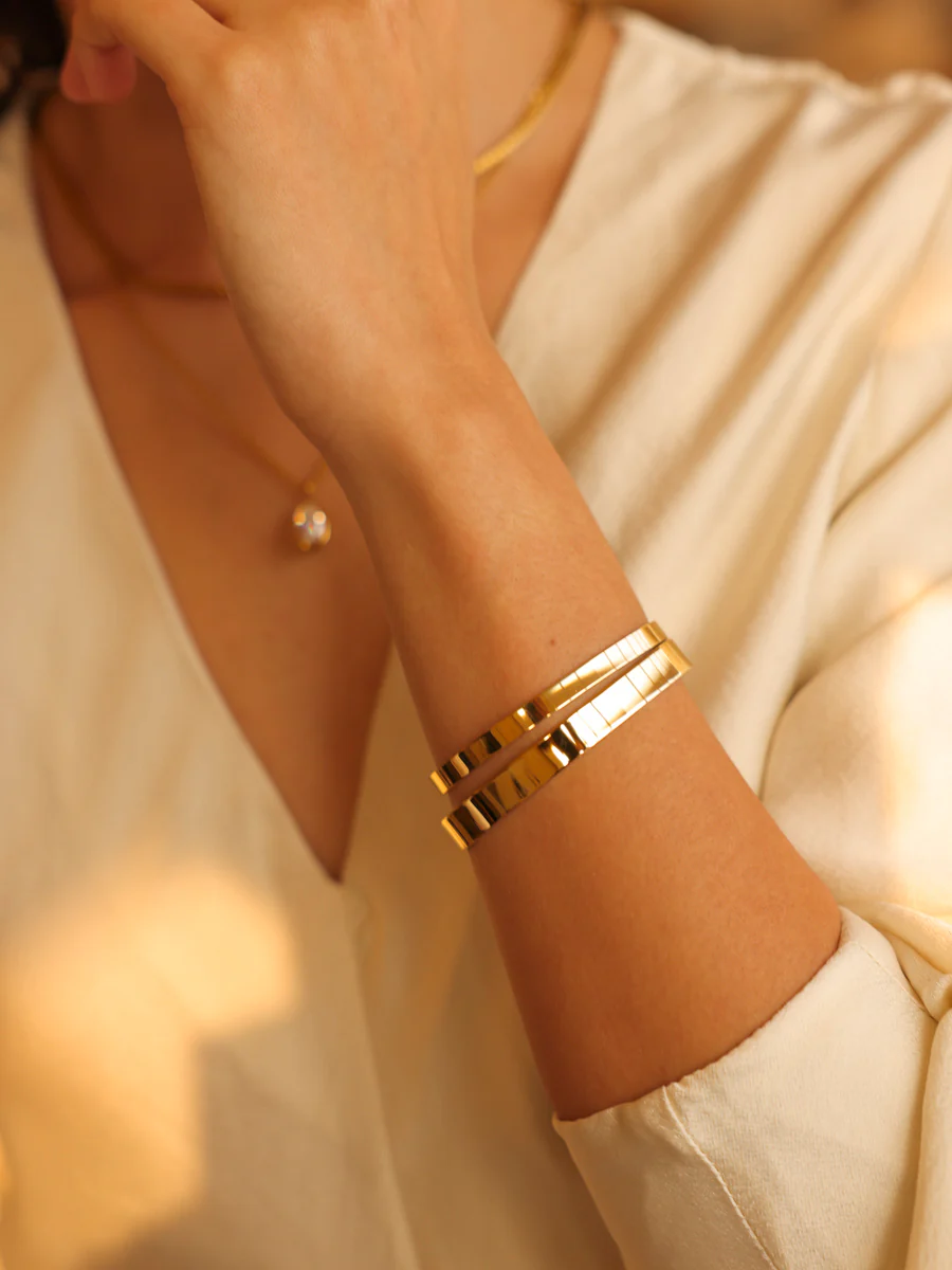 Eclipse Halo Bold Armcuff - Image 10