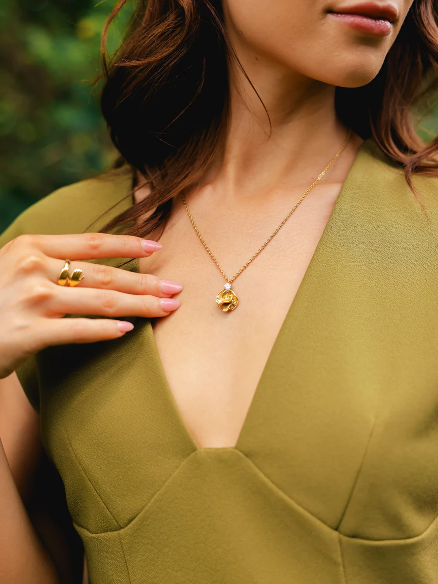 Gentle Embrace Ring - Image 5