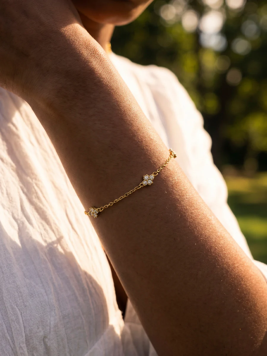 Gleaming Delight ARMBAND - Image 2