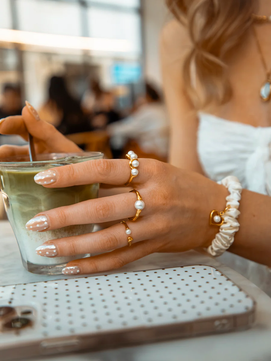 Love in Pearl Ring - Image 5
