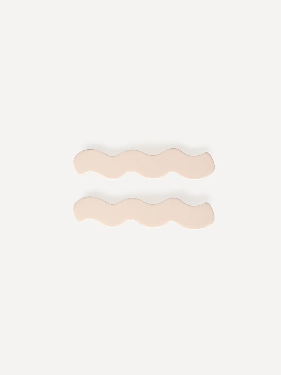 Ripple White Hairpin