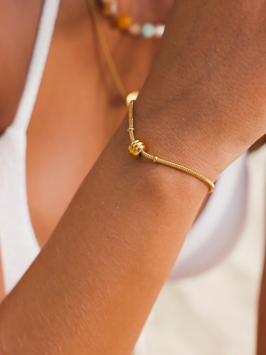 Serene Elegance ARMBAND - Image 2