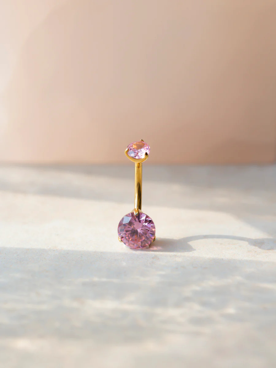 Serene Glow Pink Titan Bauchnabelpiercing