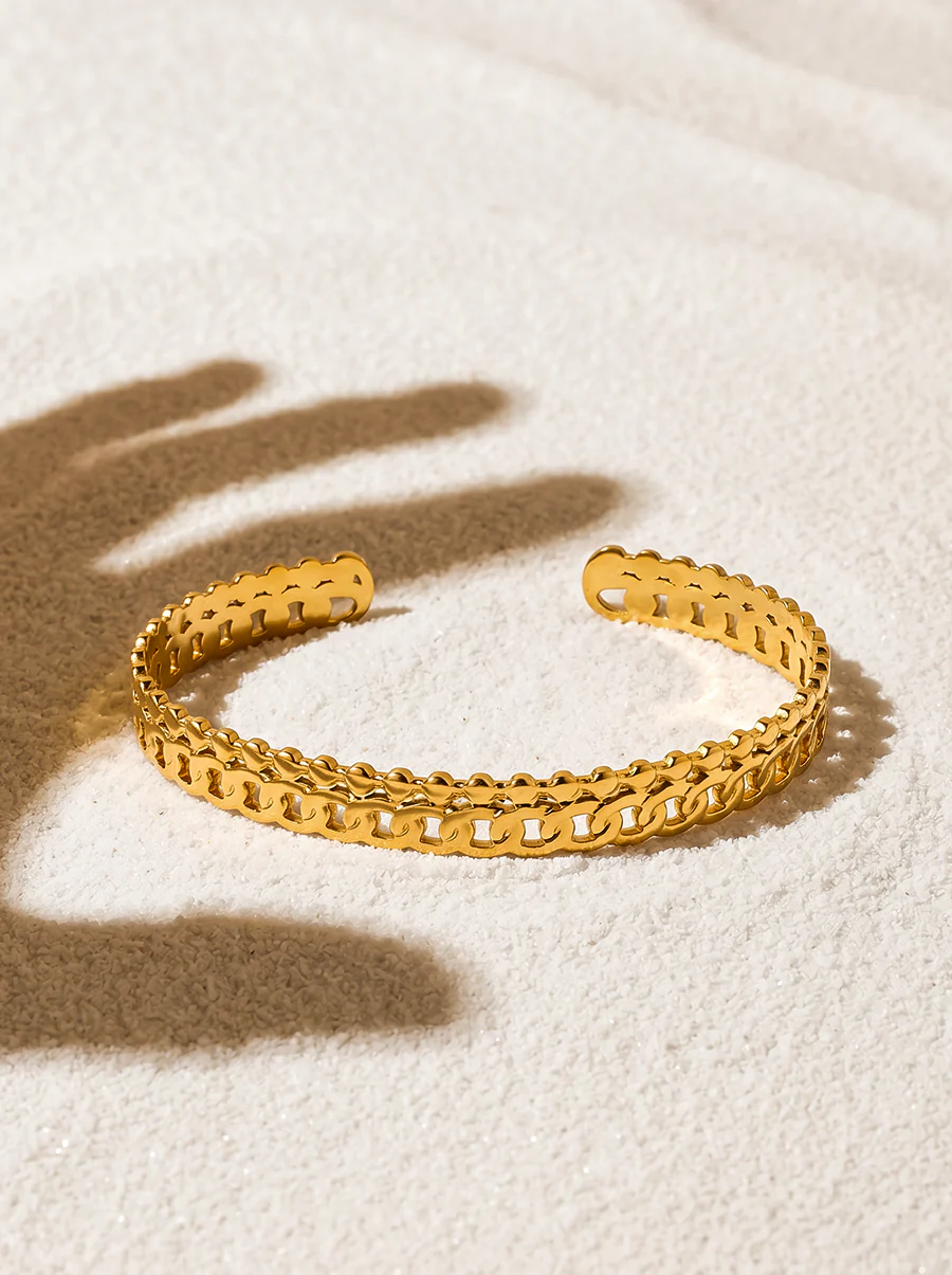 Simple Harmony Armcuff - Image 8
