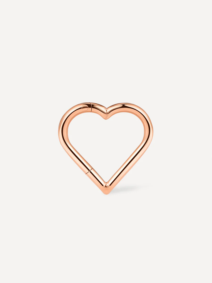 Simple Heart Titan Piercing - Image 8