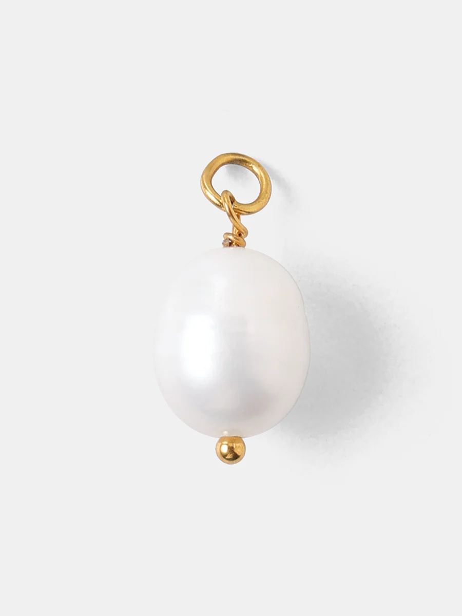 Vintage Pearl Ohrring-Charm